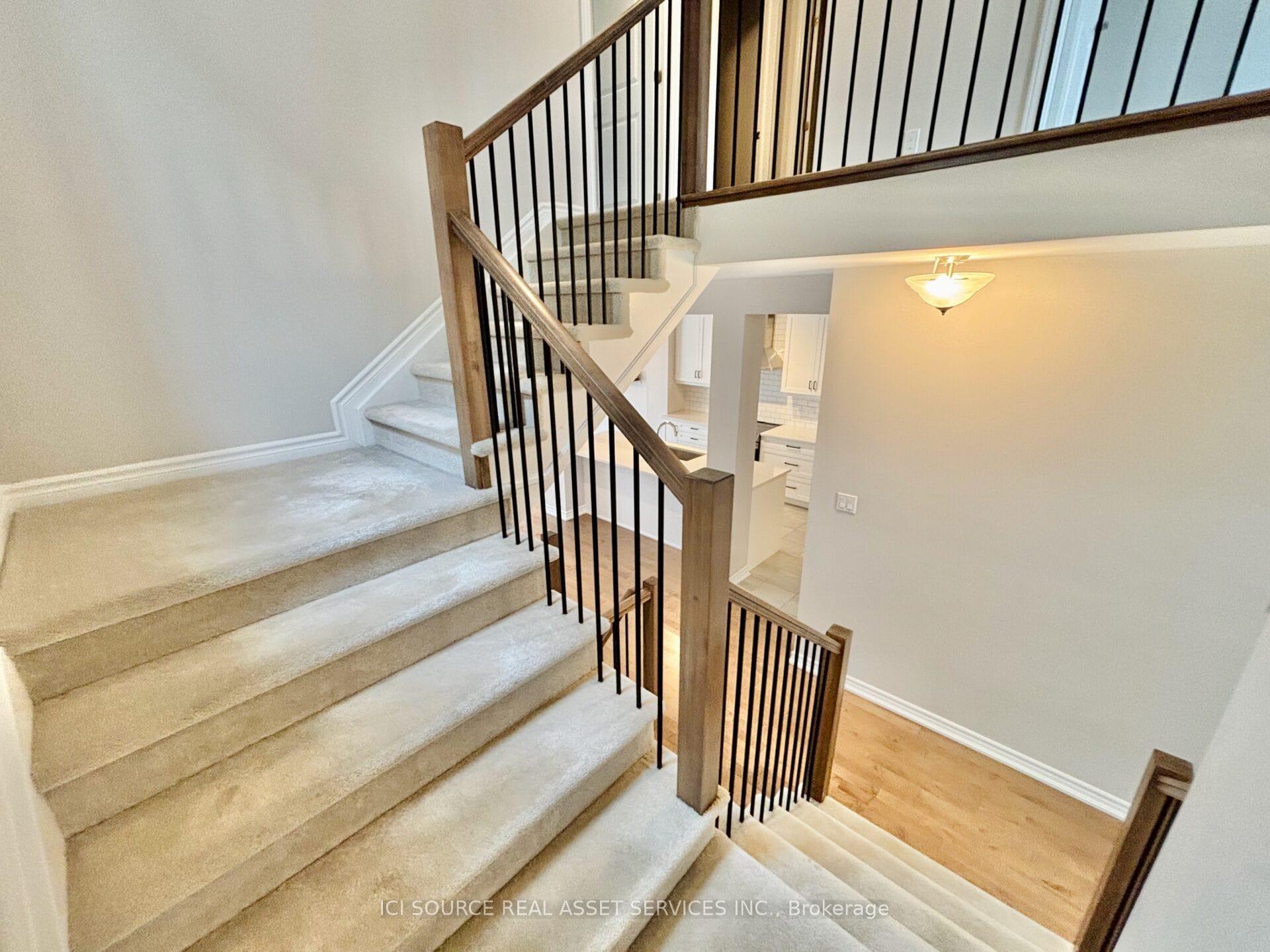 Photo 14 of 106 Equitation Circle, Ottawa, Goulbourn Twp From Franktown Rd/South To Rideau — HOMEH
