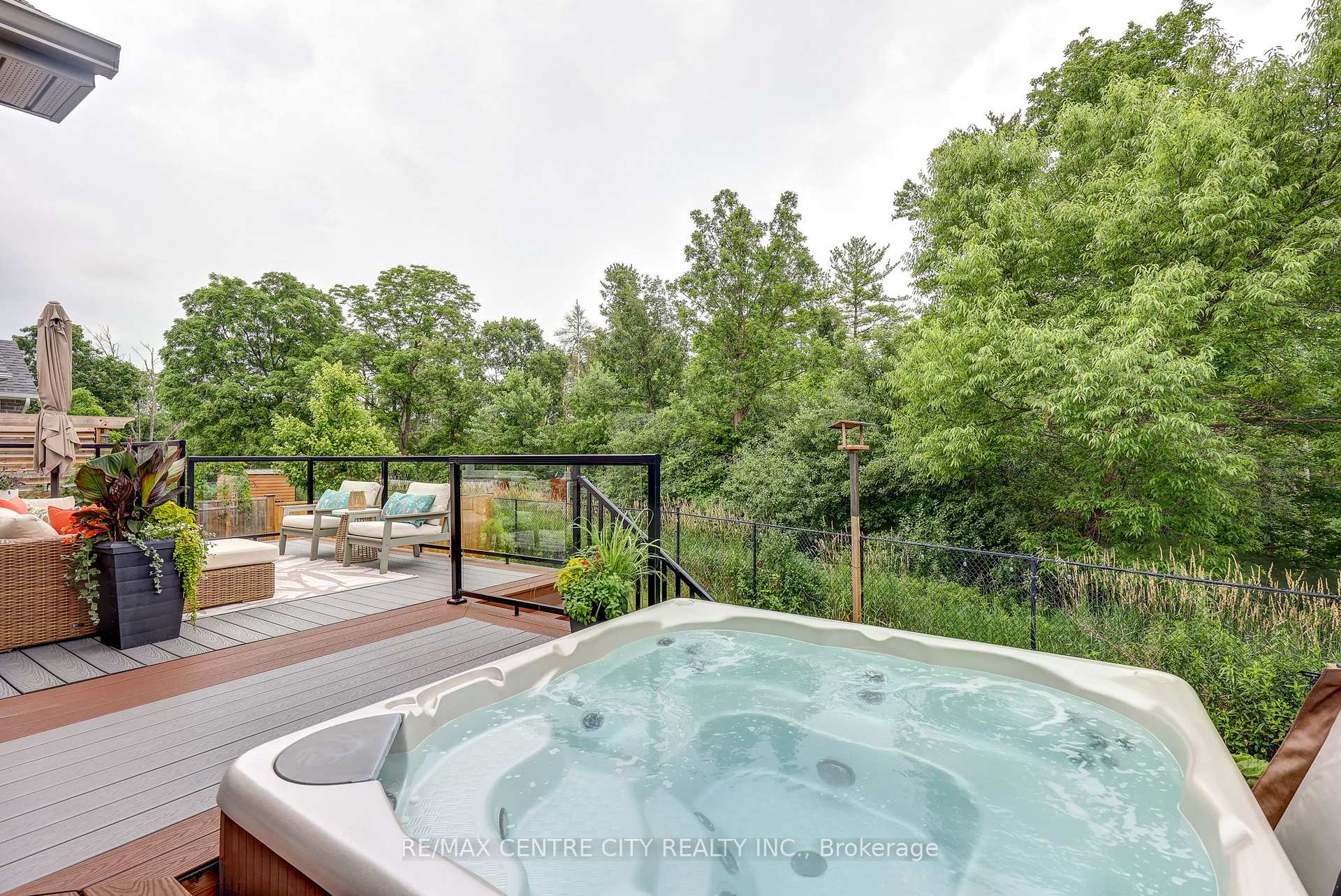 Photo 15 of 22 Deerfield Court, St. Thomas — HOMEH