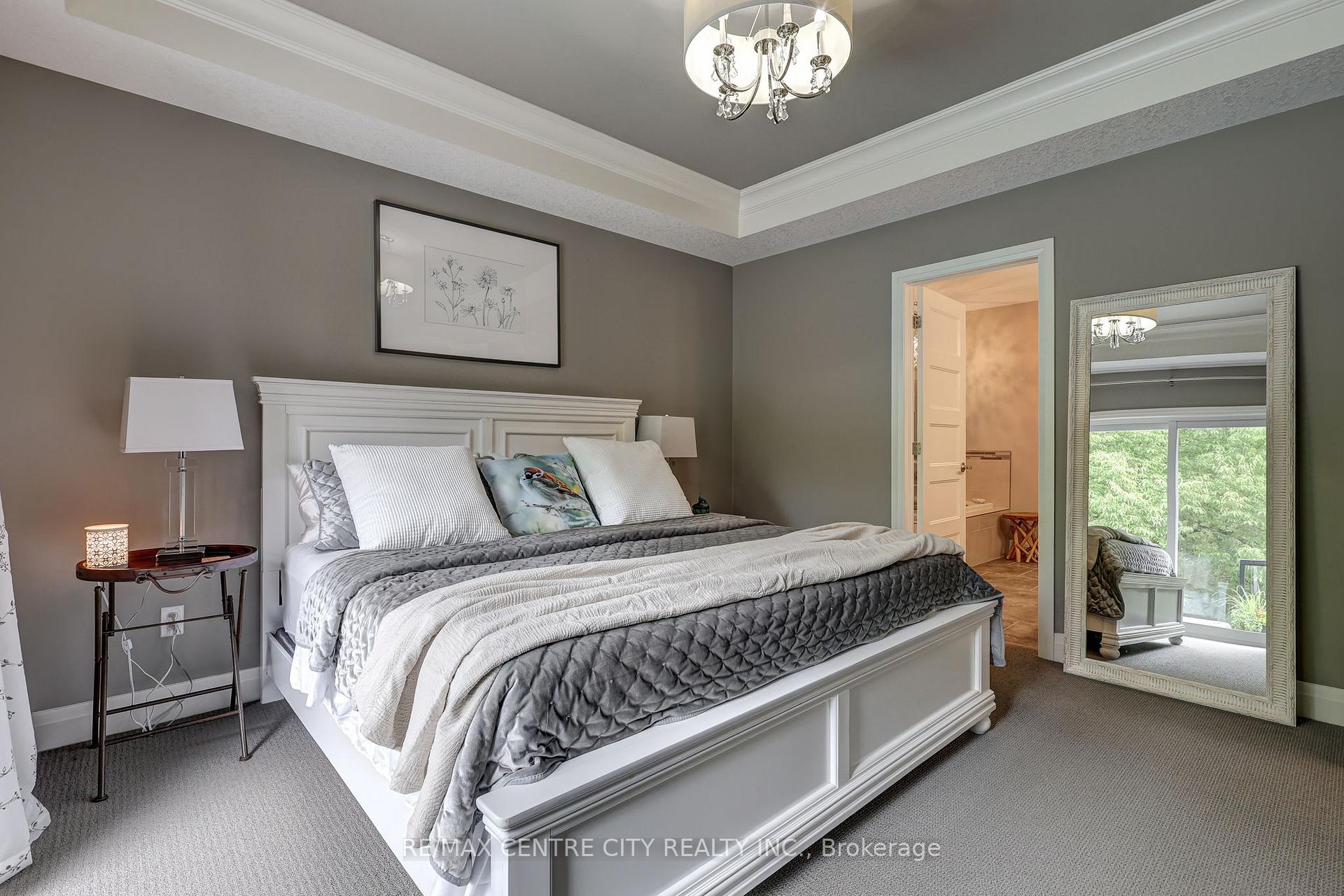 Photo 16 of 22 Deerfield Court, St. Thomas — HOMEH