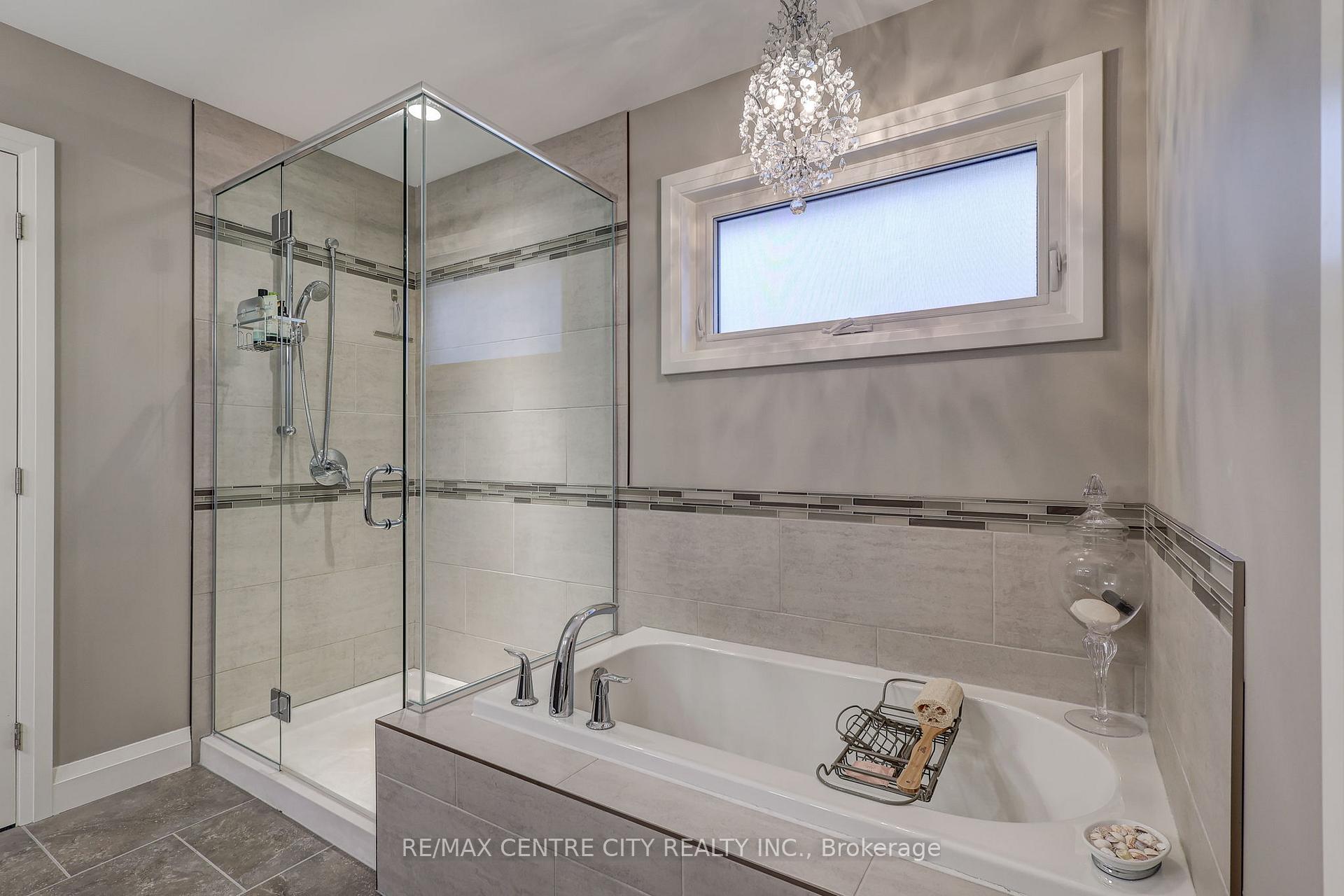 Photo 18 of 22 Deerfield Court, St. Thomas — HOMEH