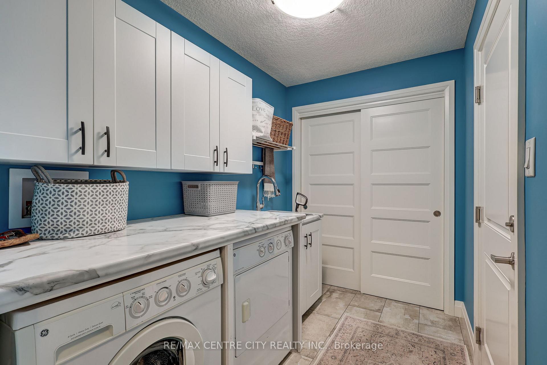 Photo 20 of 22 Deerfield Court, St. Thomas — HOMEH