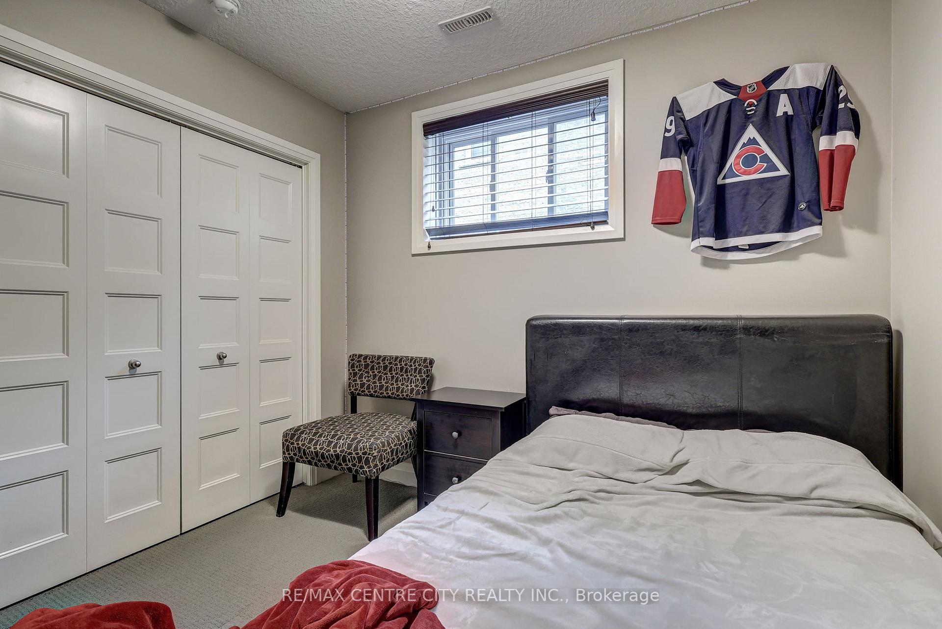 Photo 24 of 22 Deerfield Court, St. Thomas — HOMEH