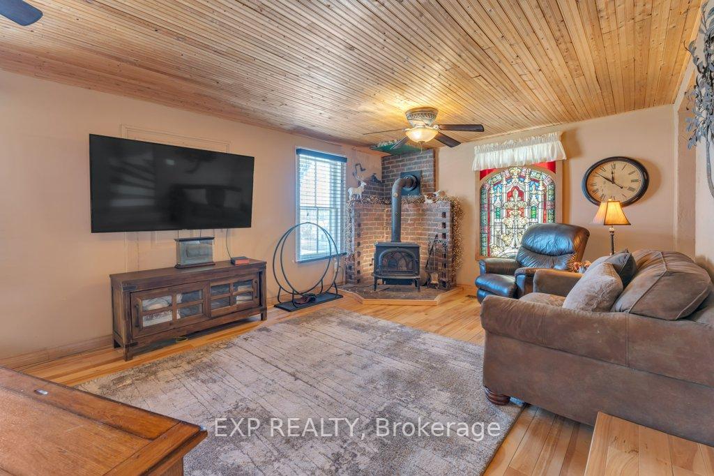 Photo 20 of 3 Bond Street, Stone Mills — HOMEH