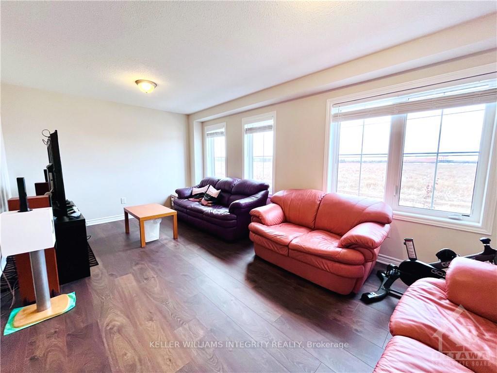 Photo 12 of 1714 Maple Grove Road, Ottawa, Stittsville (North) — HOMEH