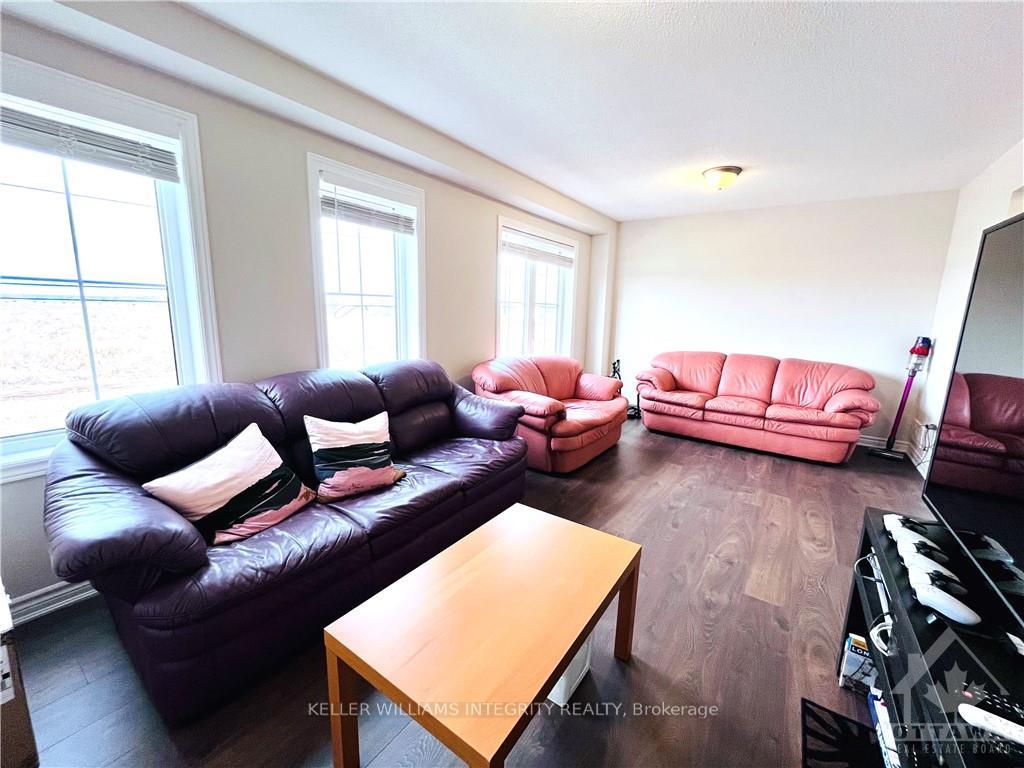 Photo 15 of 1714 Maple Grove Road, Ottawa, Stittsville (North) — HOMEH
