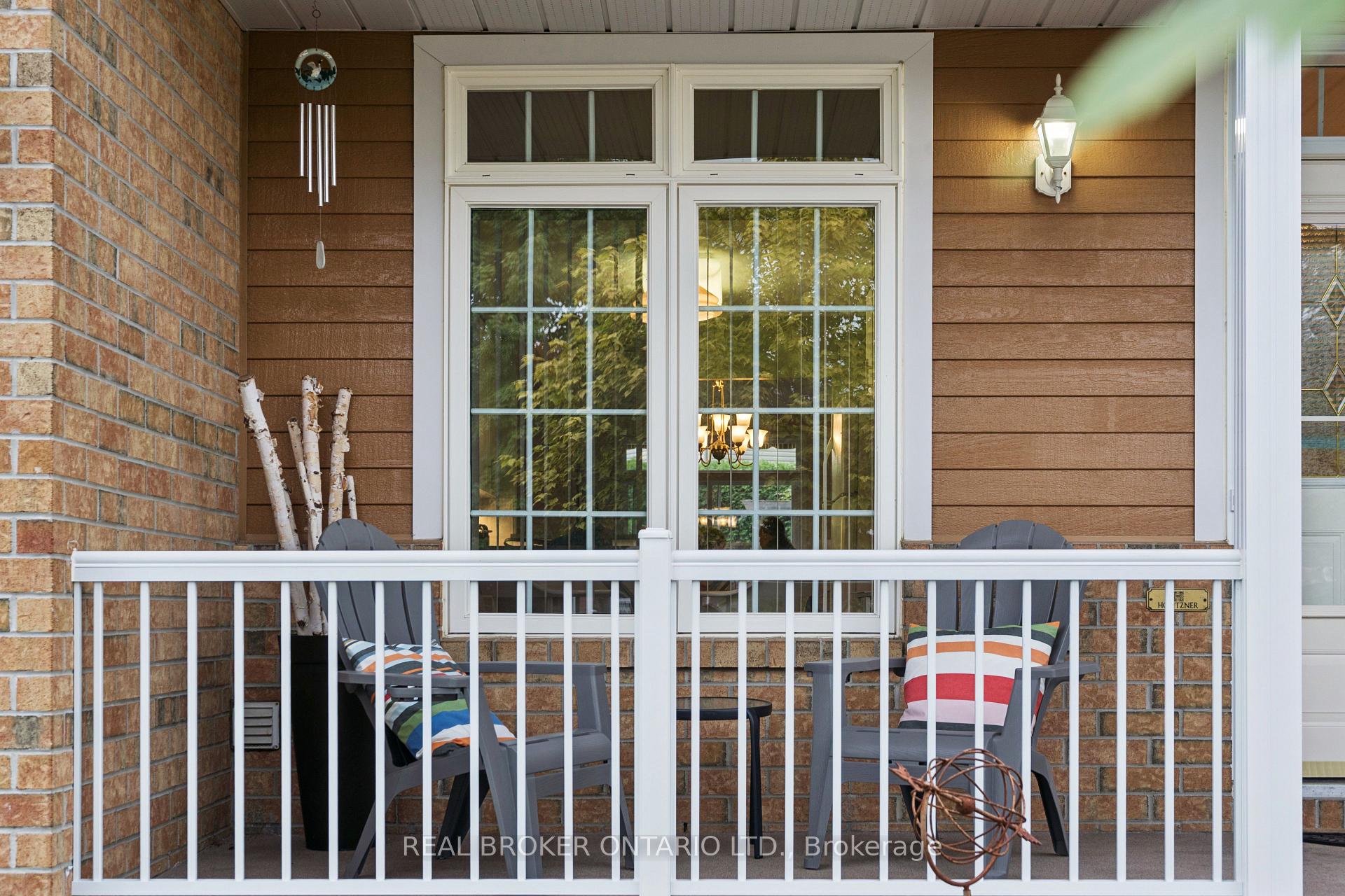 Photo 3 of 29 Sable Run Drive, Ottawa, Stittsville (Central) — HOMEH