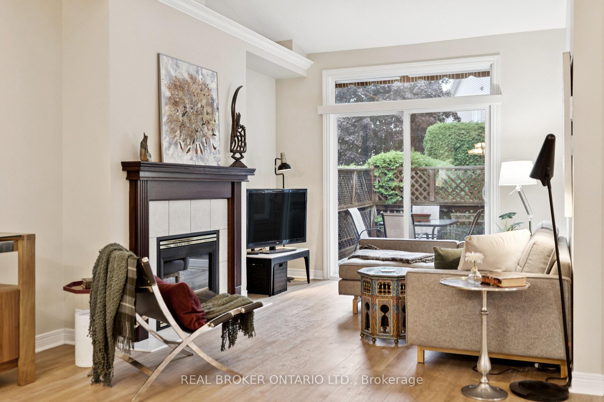 Photo 10 of 29 Sable Run Drive, Ottawa, Stittsville (Central) — HOMEH