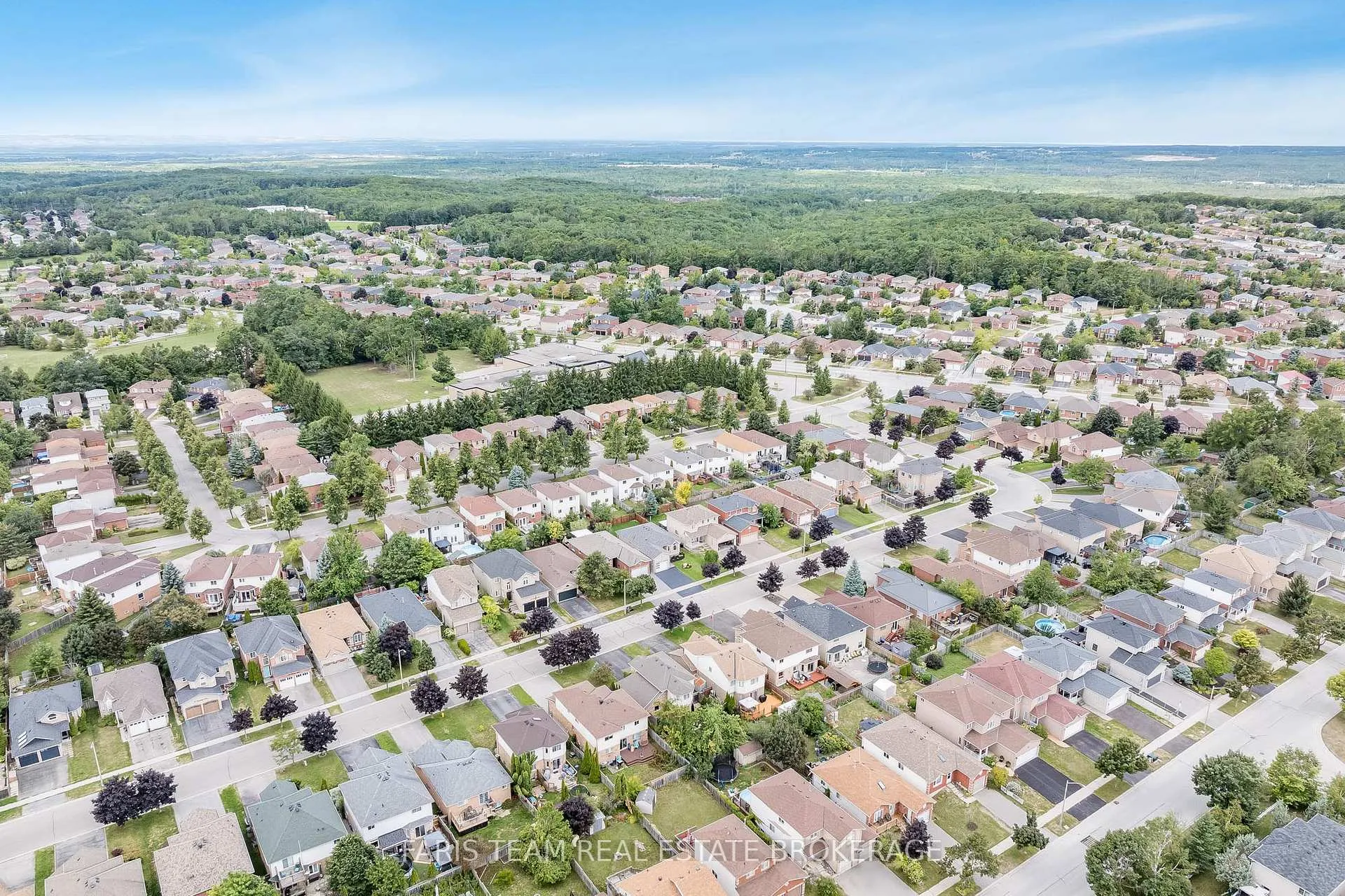 Photo 42 of 233 Wessenger Drive, Barrie, Holly — HOMEH