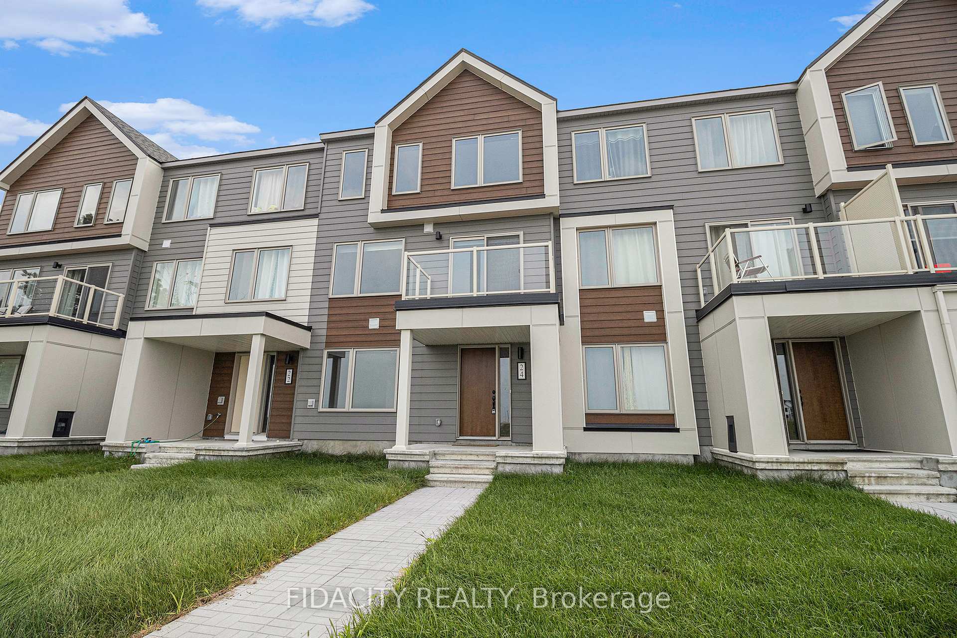 Photo 2 of 24 Limnos Lane, Ottawa, Stittsville (North) — HOMEH