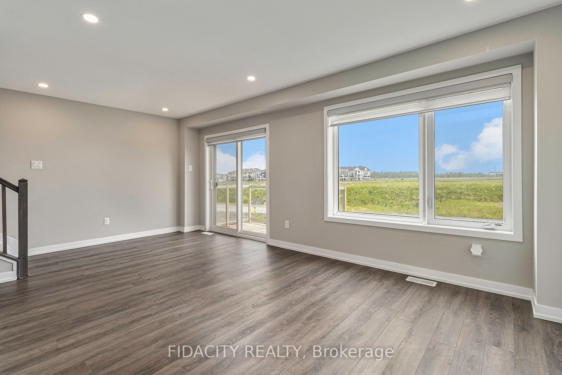 Photo 6 of 24 Limnos Lane, Ottawa, Stittsville (North) — HOMEH