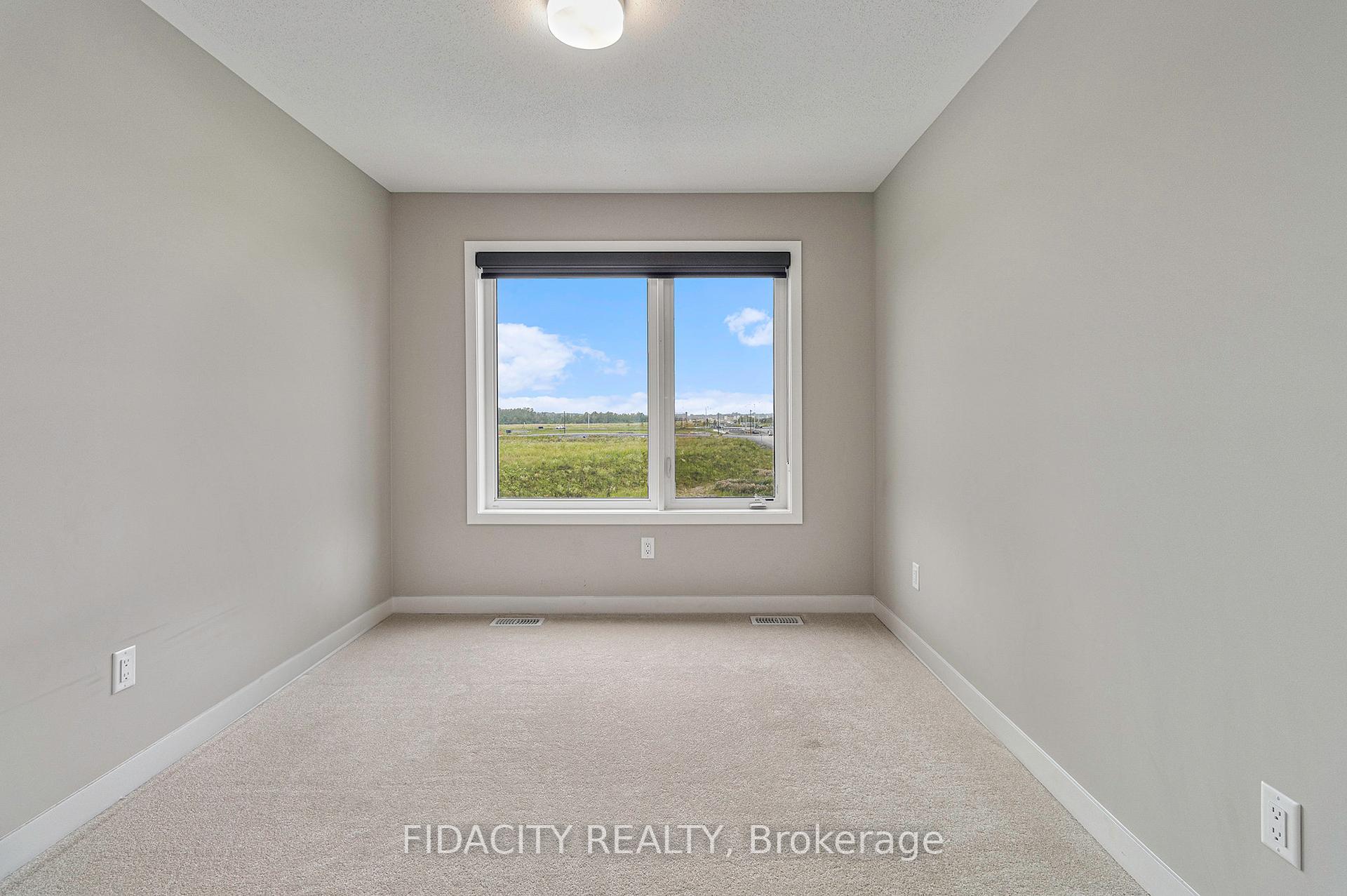 Photo 19 of 24 Limnos Lane, Ottawa, Stittsville (North) — HOMEH