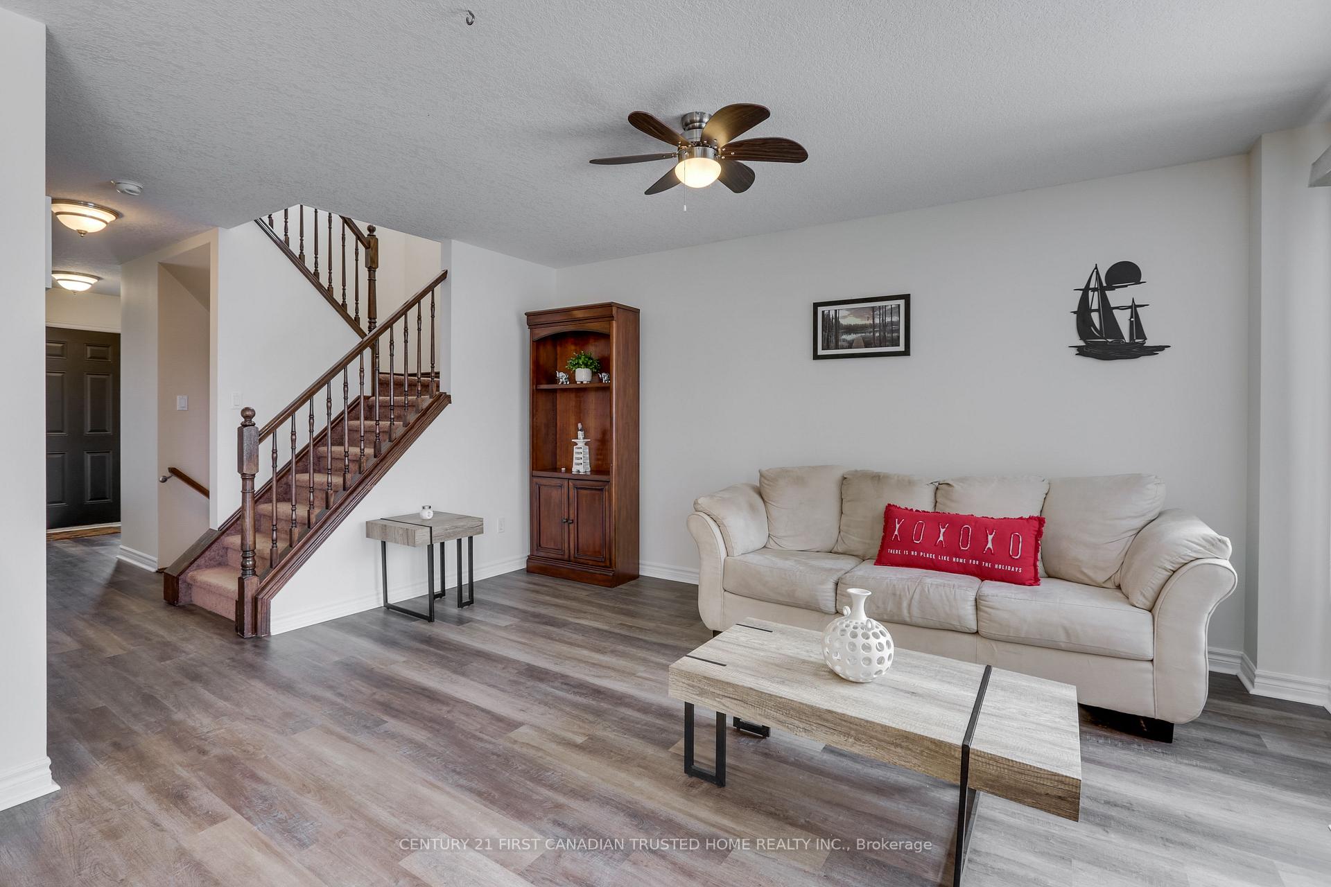 Photo 8 of 26 Peach Tree Boulevard, St. Thomas — HOMEH