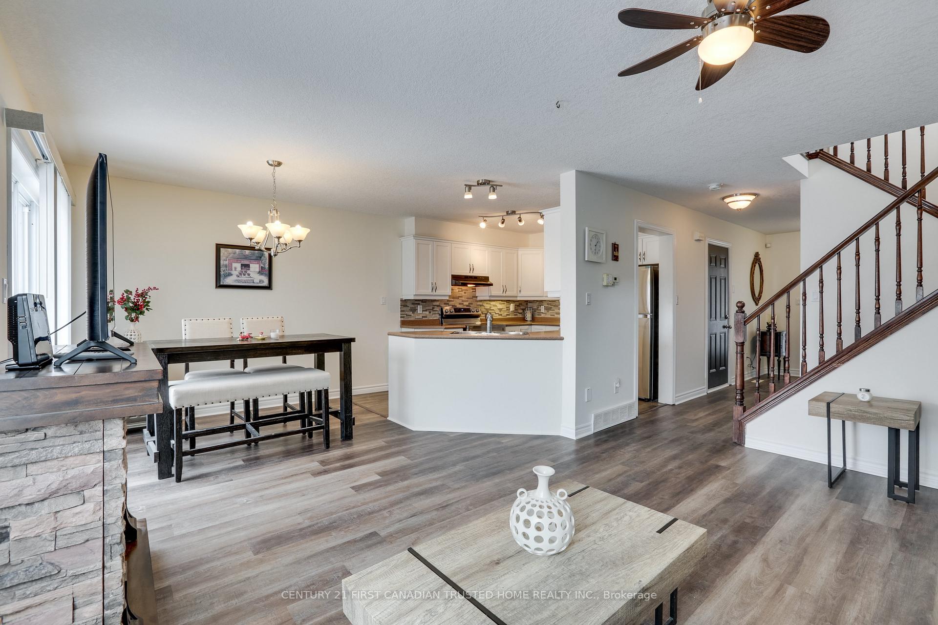 Photo 10 of 26 Peach Tree Boulevard, St. Thomas — HOMEH