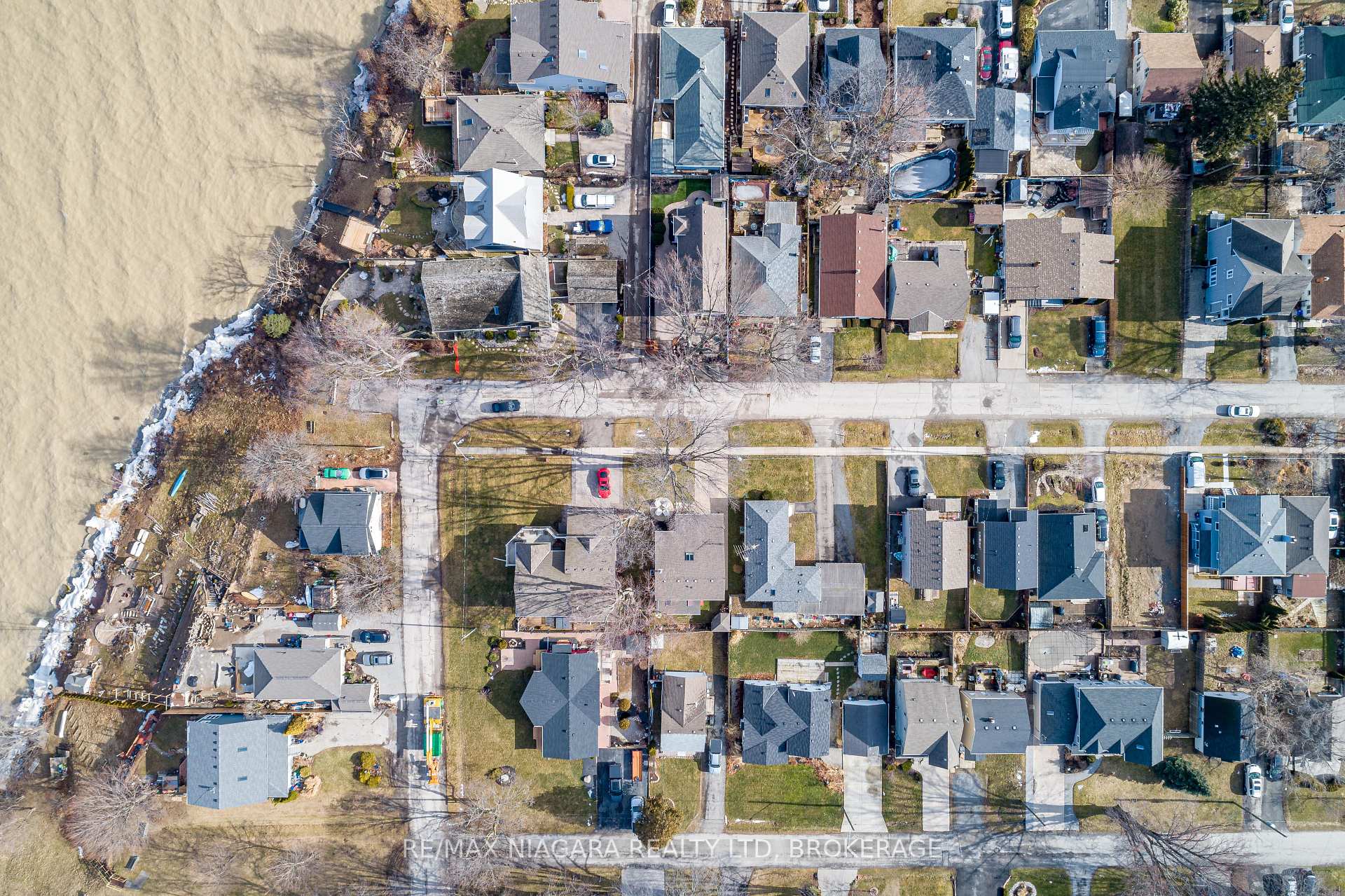 Photo 5 of 13 Shelley Avenue, St. Catharines, Port Dalhousie — HOMEH