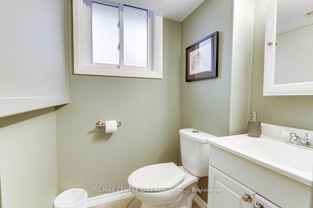 Photo 17 of 95 Lawrence Avenue, St. Thomas — HOMEH