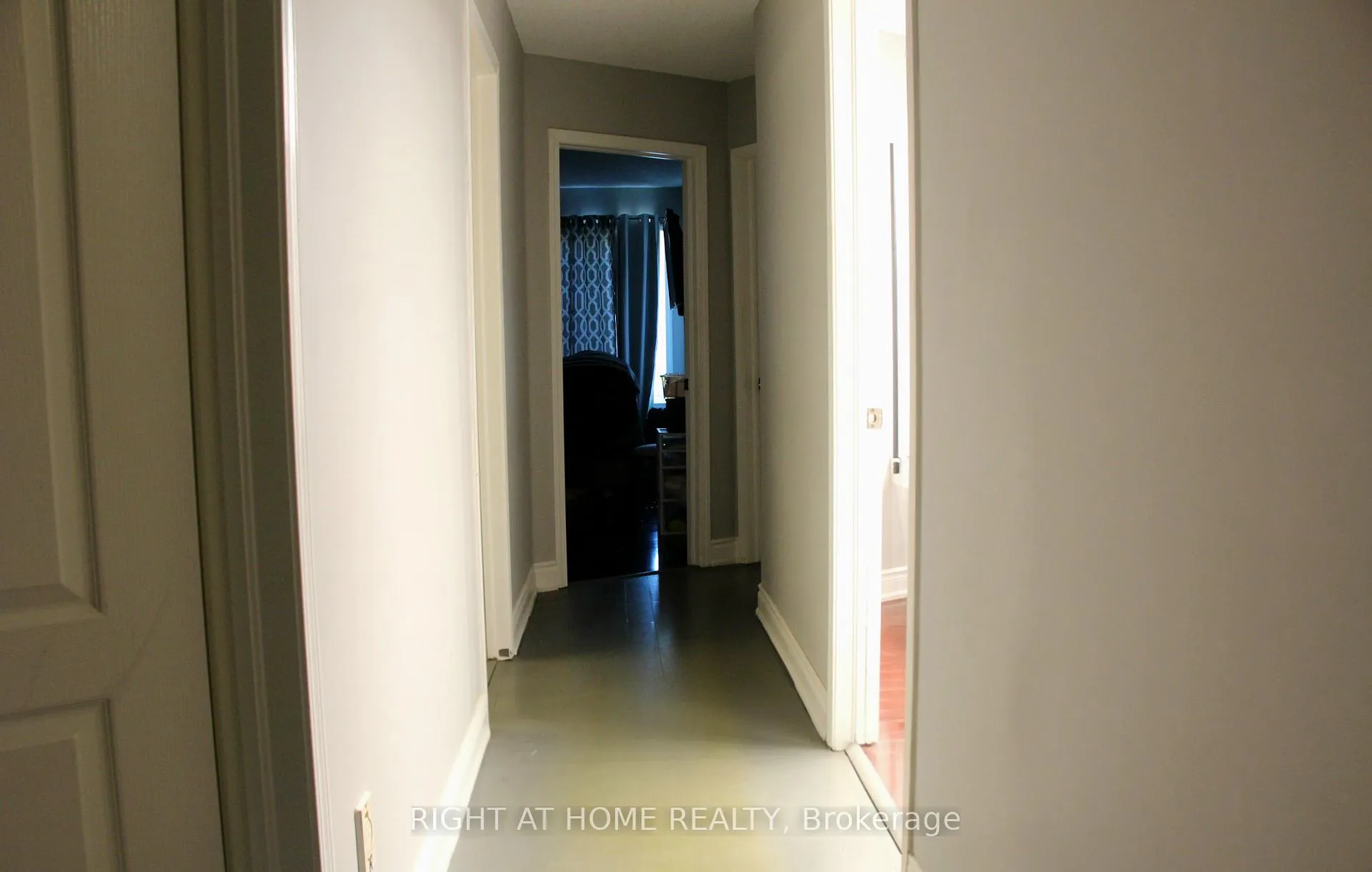 Photo 21 of 144 Cadillac Crescent, Brampton, Fletcher's Meadow — HOMEH