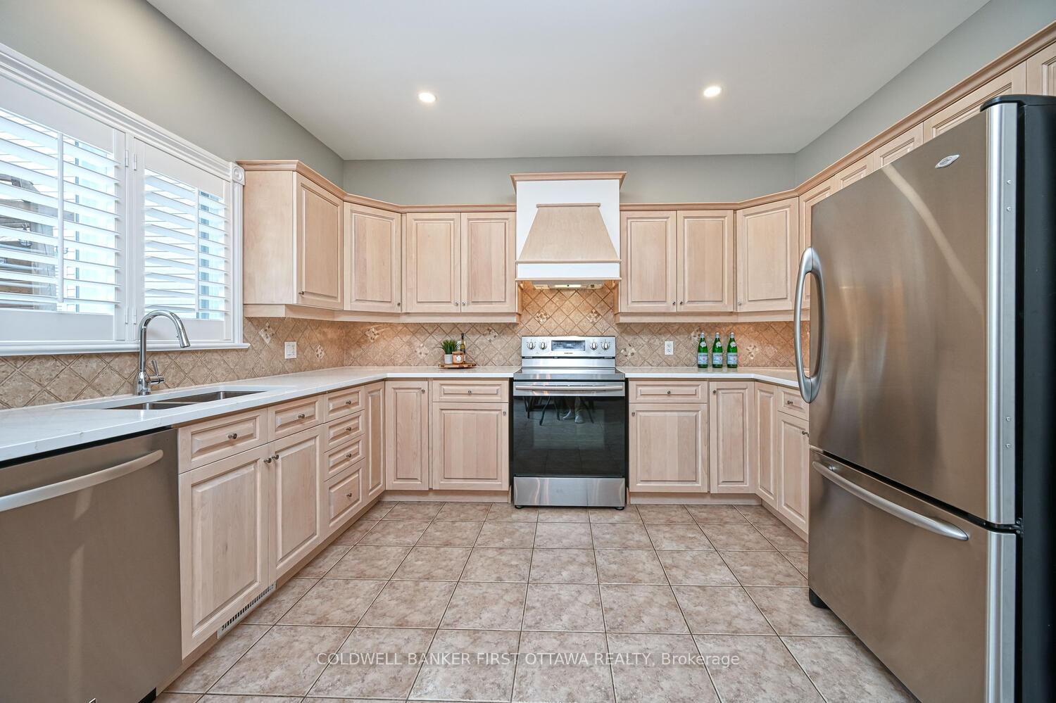 Photo 18 of 105 Sirocco Crescent, Ottawa, Stittsville (North) — HOMEH