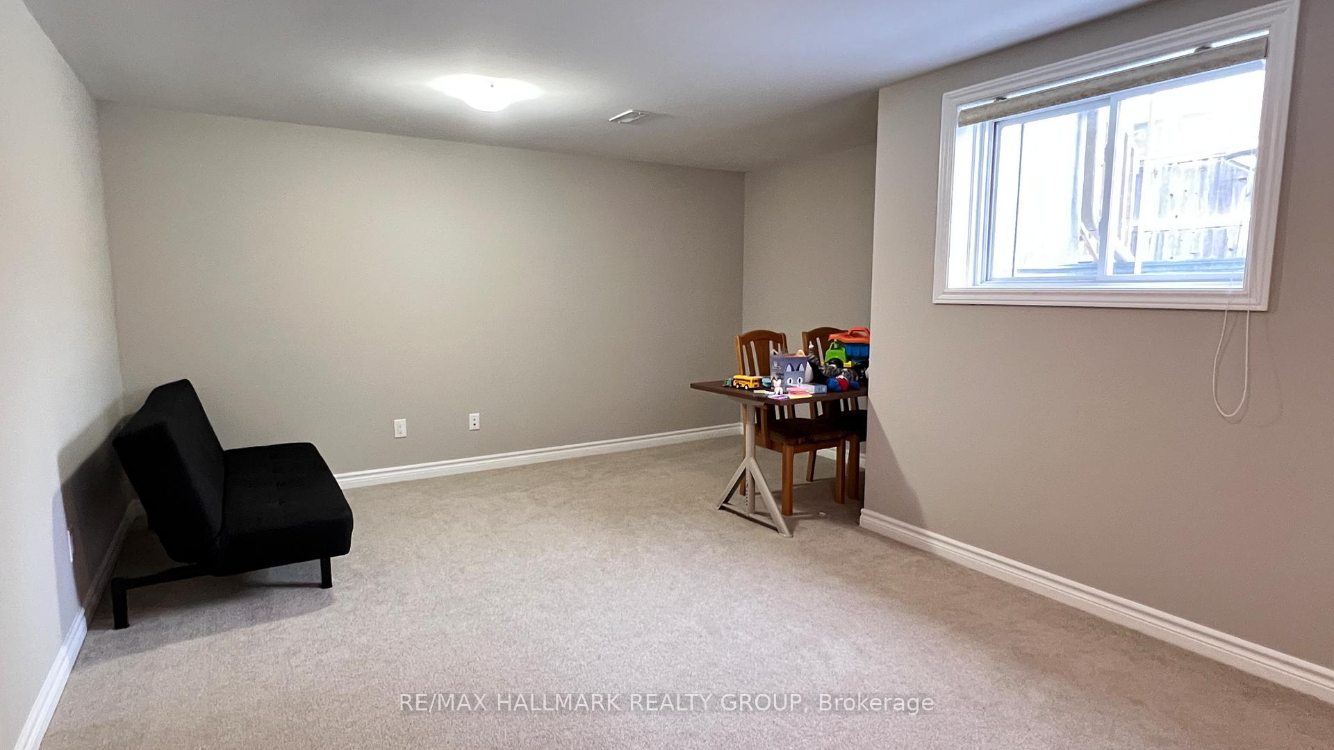 Photo 22 of 322 Warmstone Drive, Ottawa, Stittsville (North) — HOMEH