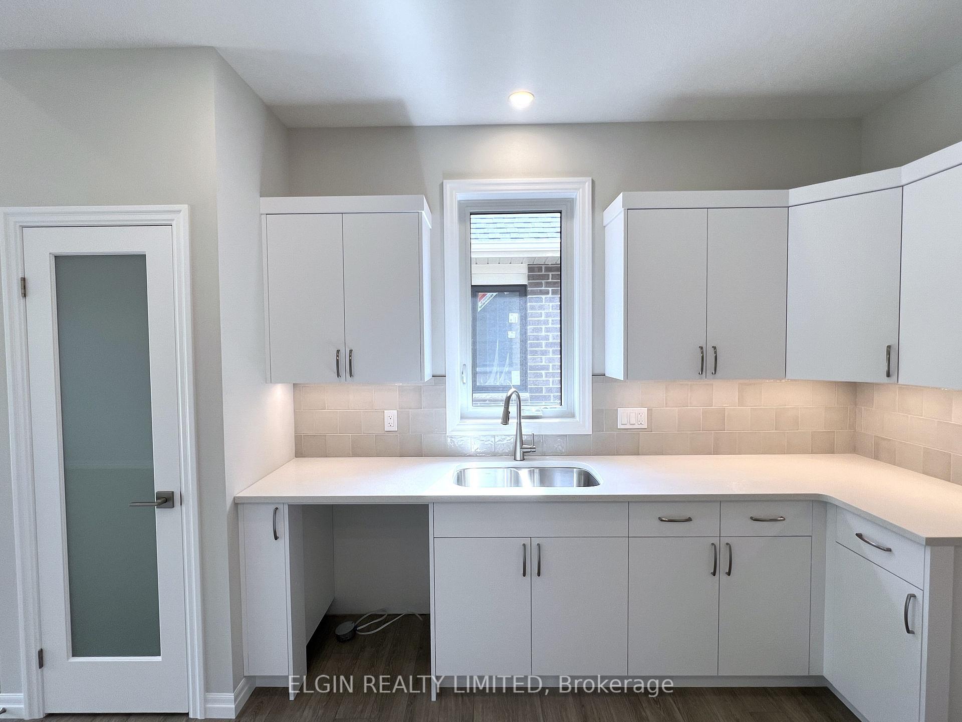 Photo 12 of 31 Dunning Way, St. Thomas — HOMEH