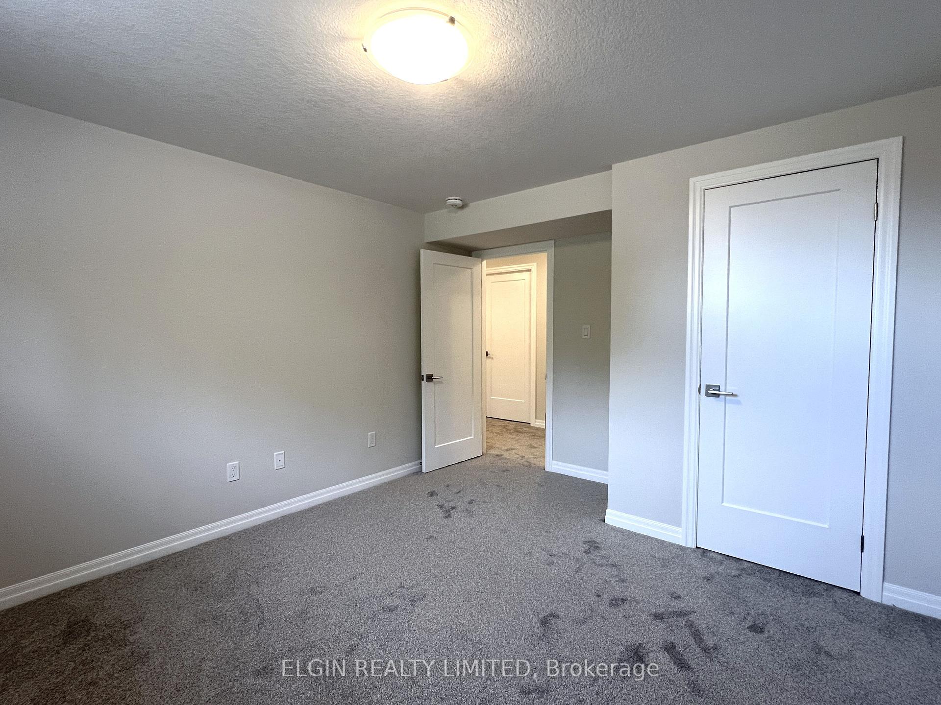 Photo 21 of 31 Dunning Way, St. Thomas — HOMEH