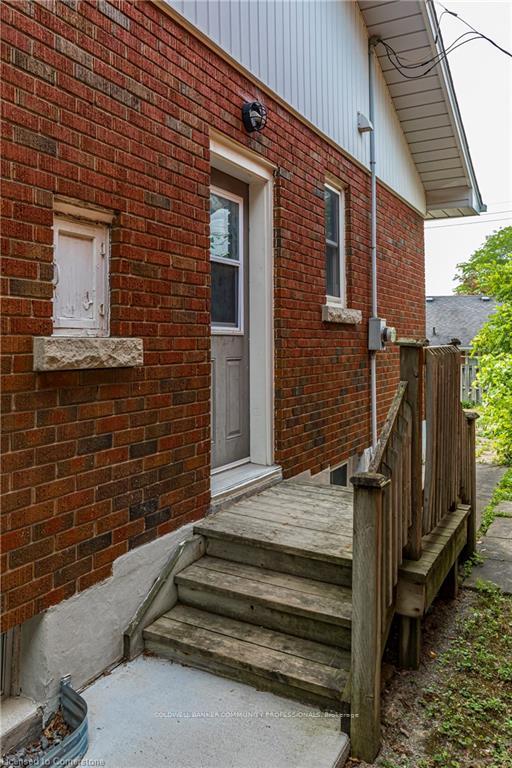 Photo 35 of 18 Masterson Drive, St. Catharines, Glendale/Glenridge — HOMEH