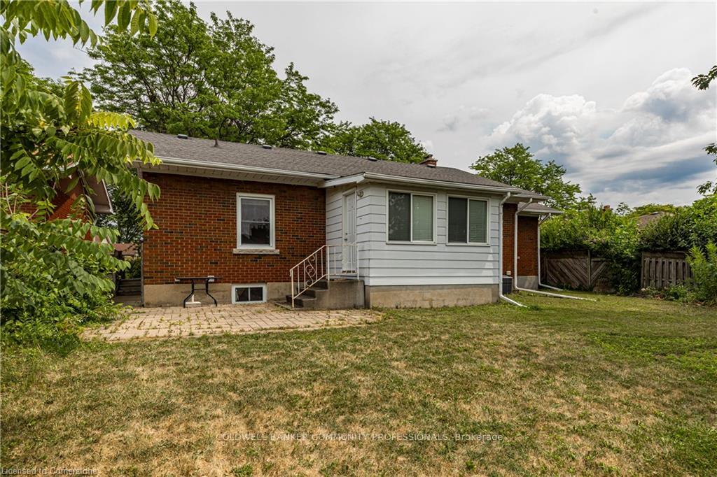 Photo 38 of 18 Masterson Drive, St. Catharines, Glendale/Glenridge — HOMEH