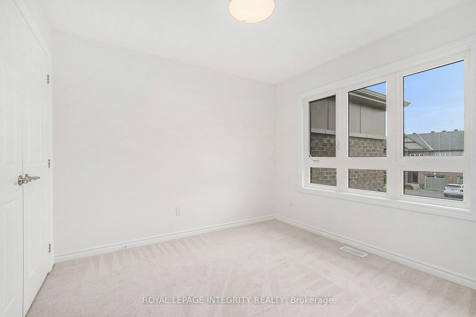 Photo 23 of 305 Lipizzaner Street, Ottawa, Stittsville (South) — HOMEH
