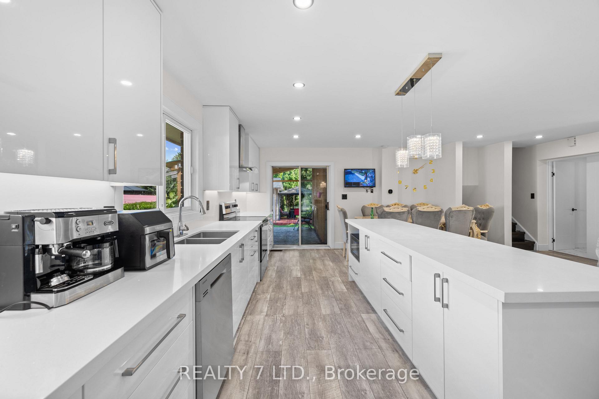 Photo 13 of 674 Vine Street, St. Catharines, Lakeshore — HOMEH