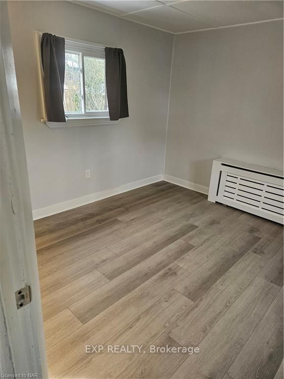Photo 6 of Unit 3, 88 Welland Avenue, St. Catharines, Downtown — HOMEH