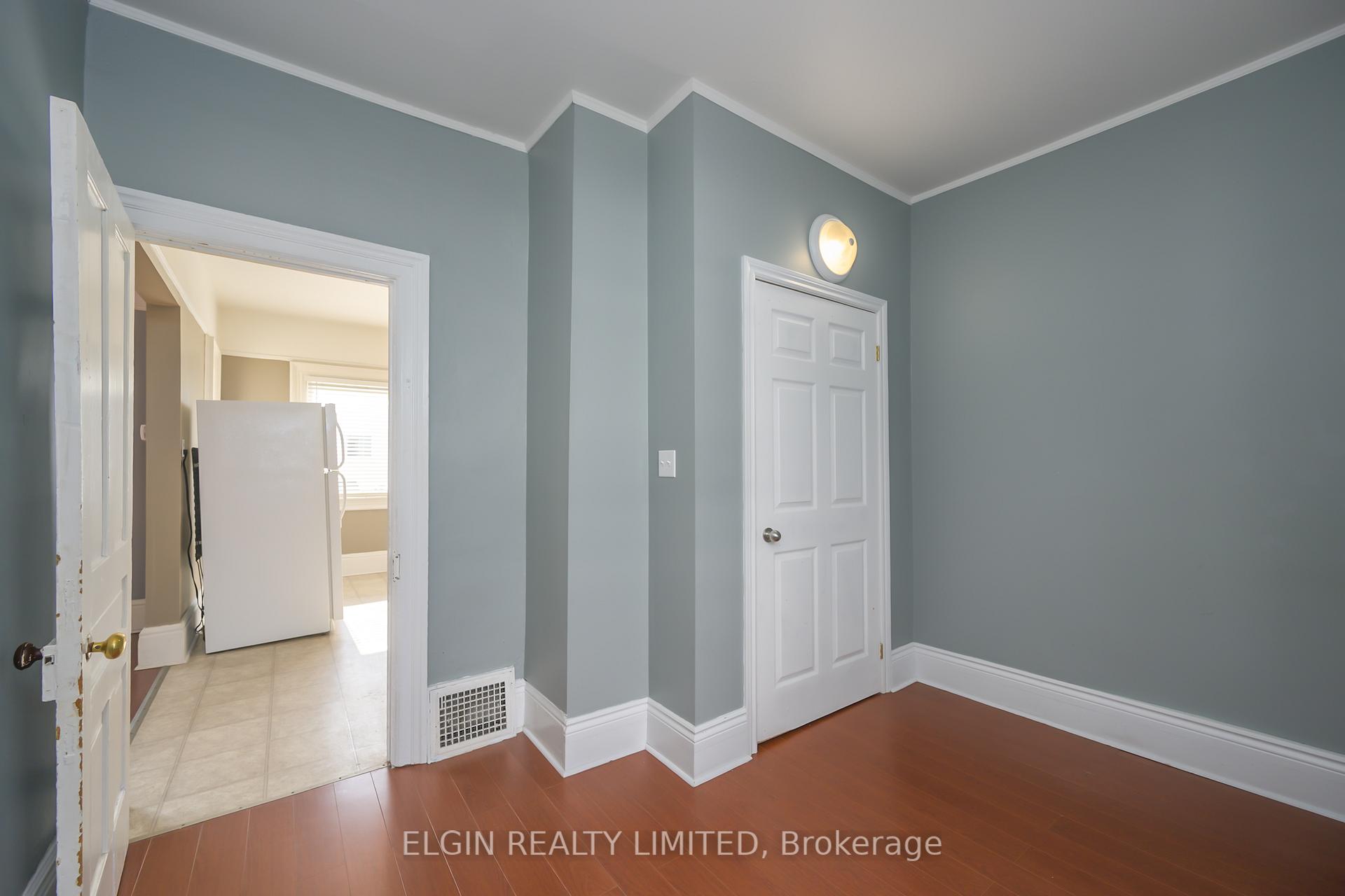 Photo 10 of 178 Wellington Street, St. Thomas — HOMEH