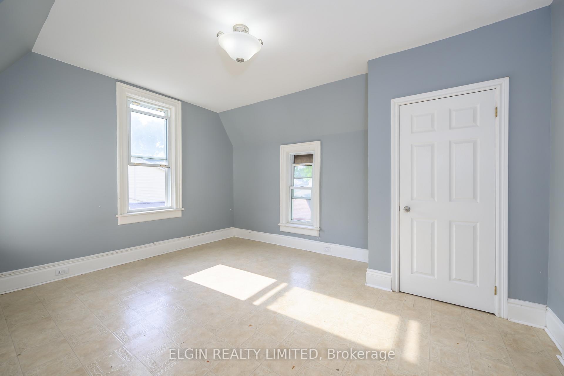 Photo 14 of 178 Wellington Street, St. Thomas — HOMEH