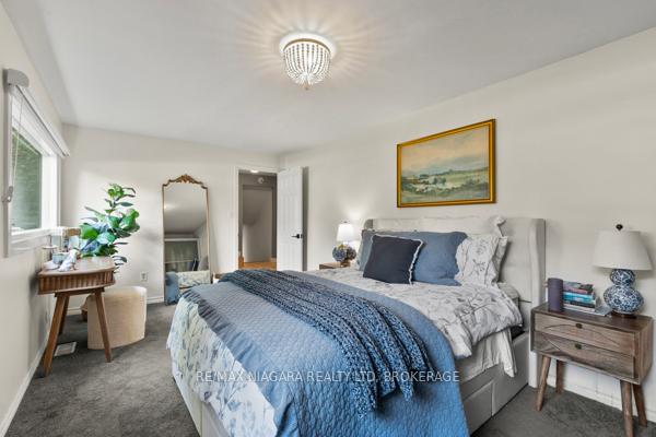 Photo 25 of 10 Marwood Circle, St. Catharines, Glendale/Glenridge — HOMEH
