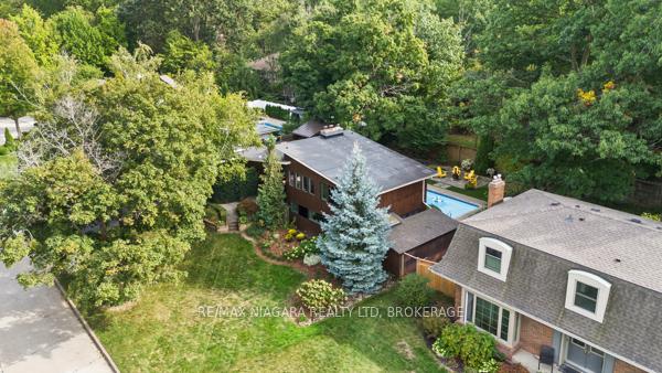 Photo 46 of 10 Marwood Circle, St. Catharines, Glendale/Glenridge — HOMEH