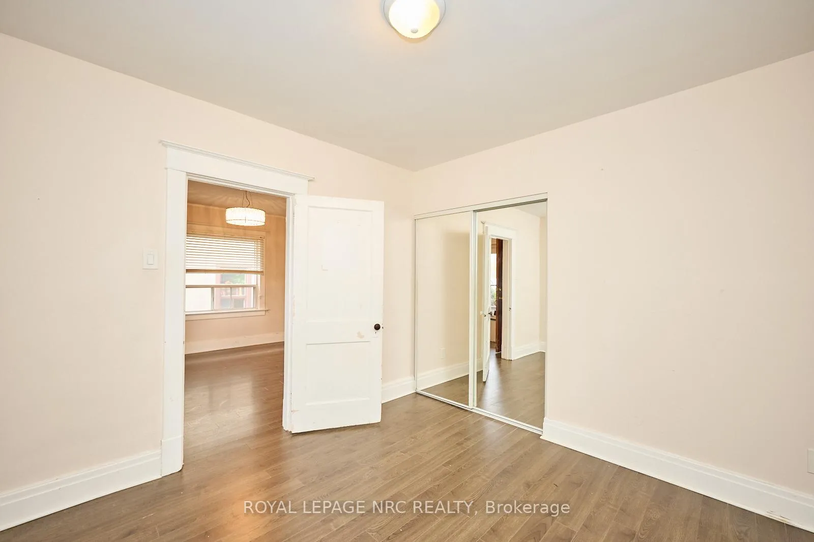 Photo 71 of 11 Beech Street, St. Catharines, Downtown — HOMEH