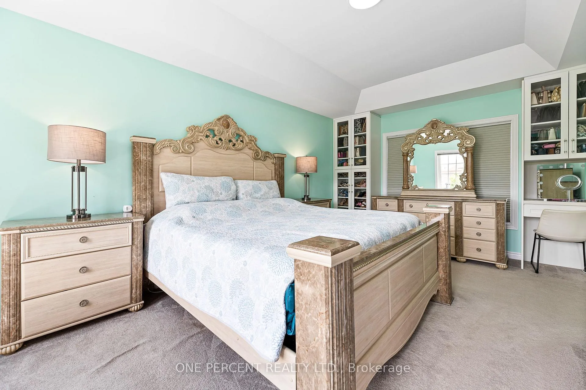 Photo 22 of 102 Monkton Circle, Brampton, Credit Valley — HOMEH