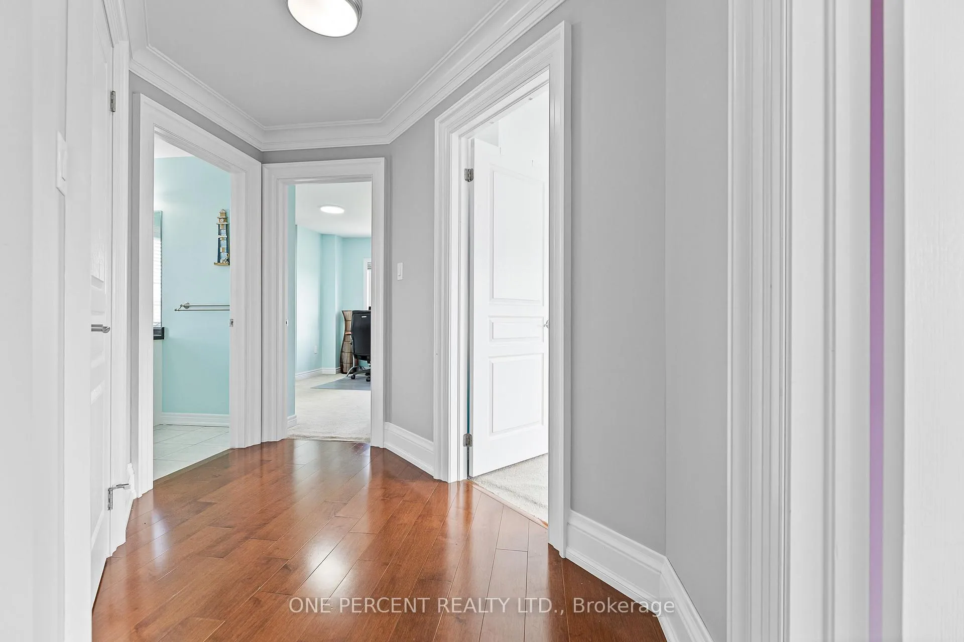 Photo 23 of 102 Monkton Circle, Brampton, Credit Valley — HOMEH