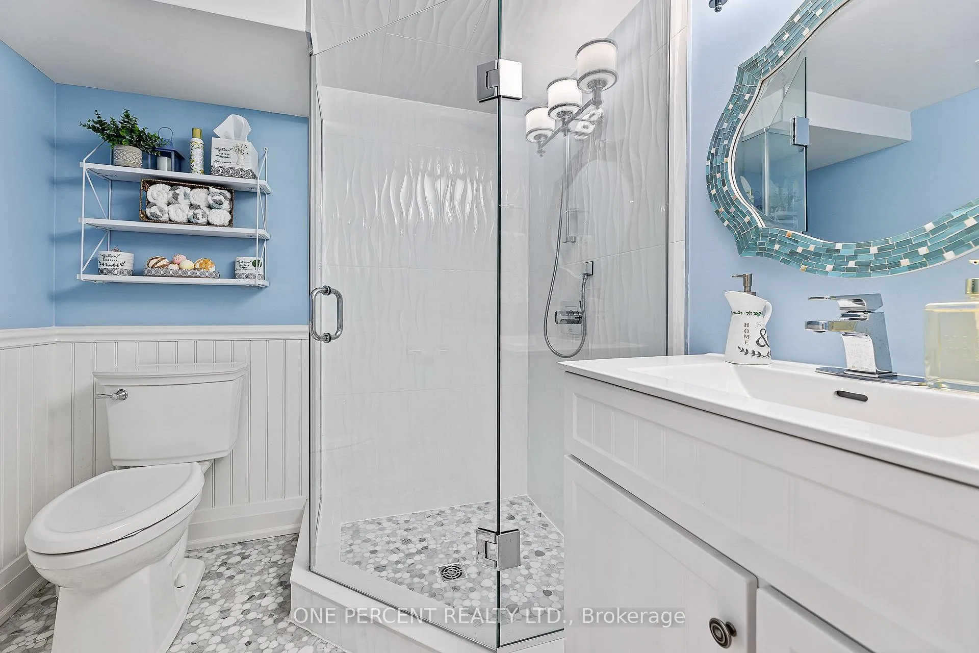 Photo 39 of 102 Monkton Circle, Brampton, Credit Valley — HOMEH