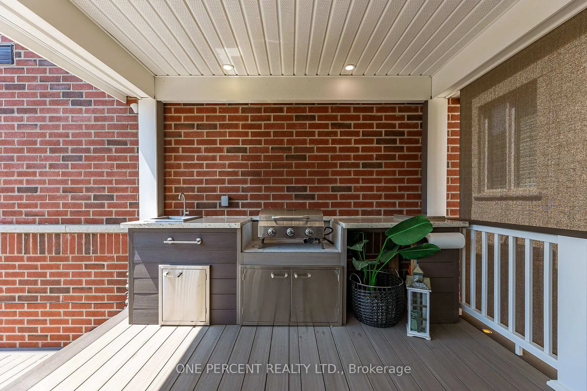 Photo 41 of 102 Monkton Circle, Brampton, Credit Valley — HOMEH