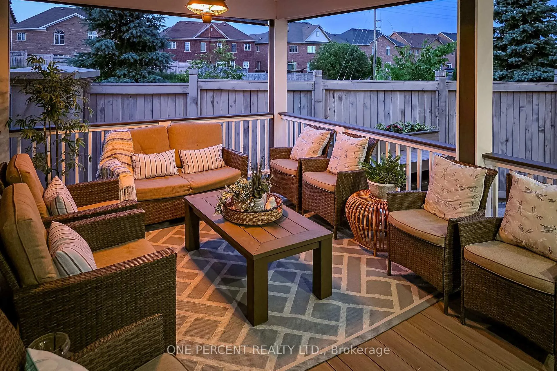 Photo 44 of 102 Monkton Circle, Brampton, Credit Valley — HOMEH