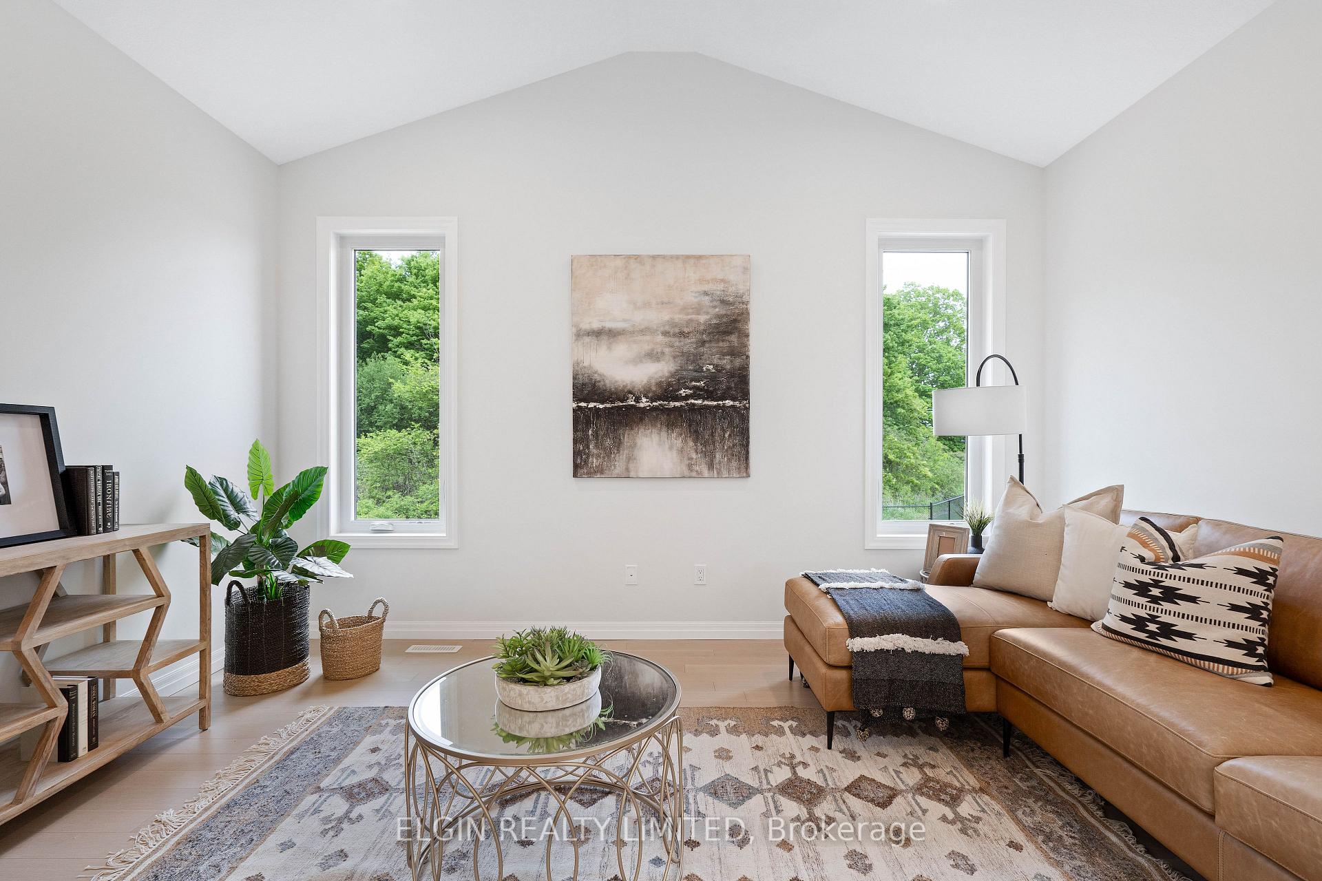 Photo 11 of 35 Dunning Way, St. Thomas — HOMEH