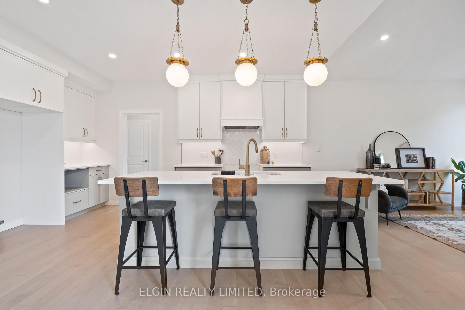 Photo 16 of 35 Dunning Way, St. Thomas — HOMEH