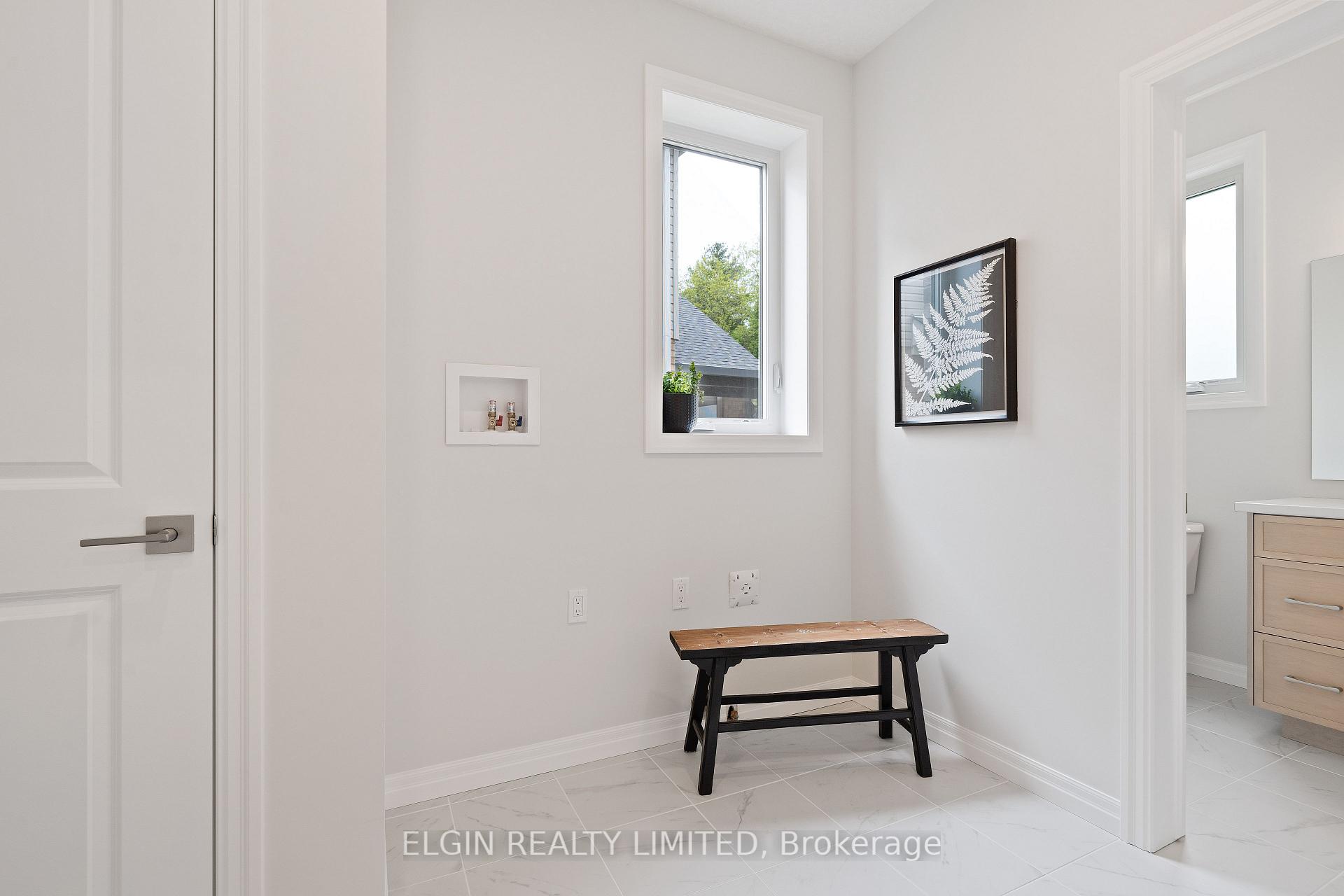 Photo 23 of 35 Dunning Way, St. Thomas — HOMEH