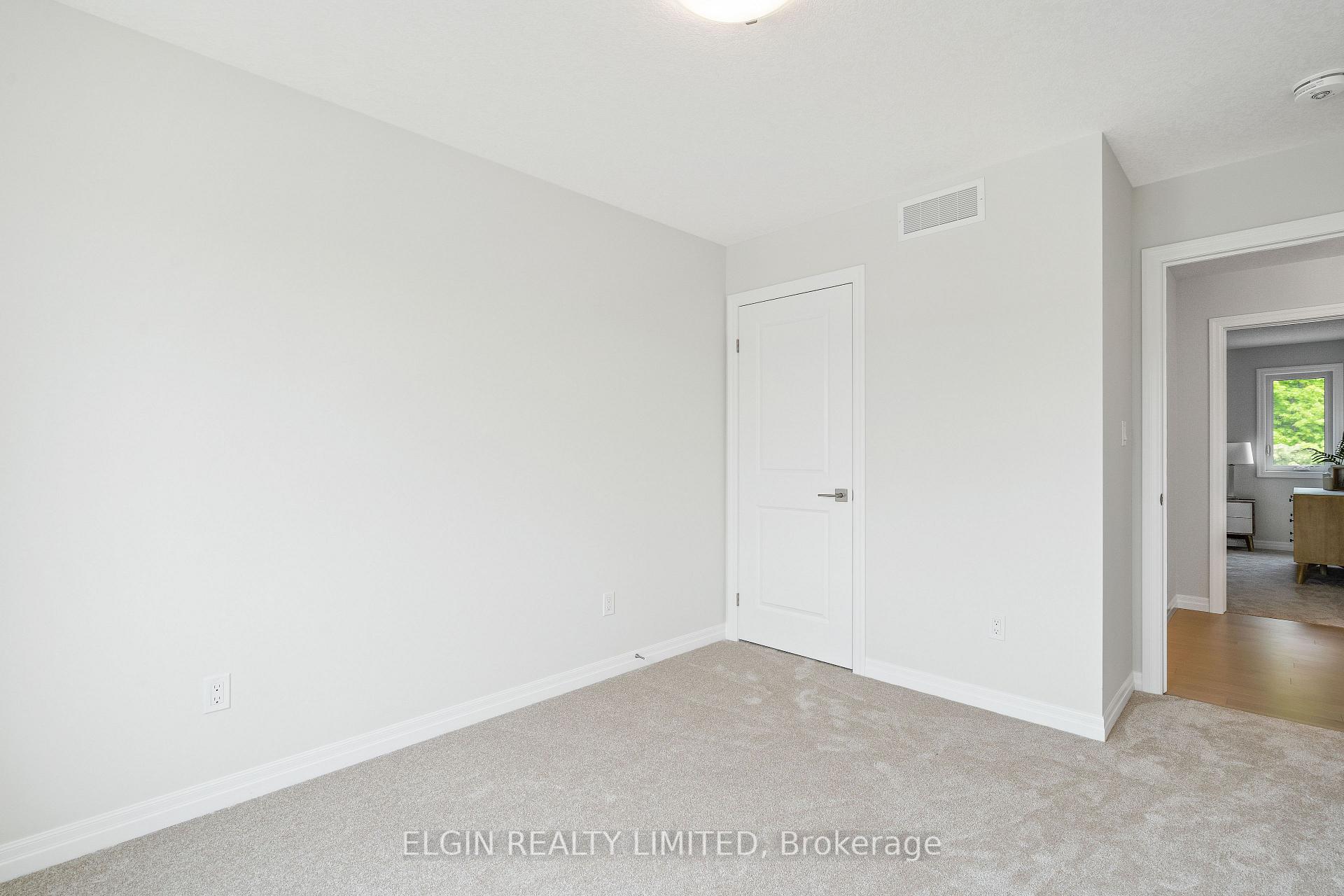 Photo 41 of 35 Dunning Way, St. Thomas — HOMEH