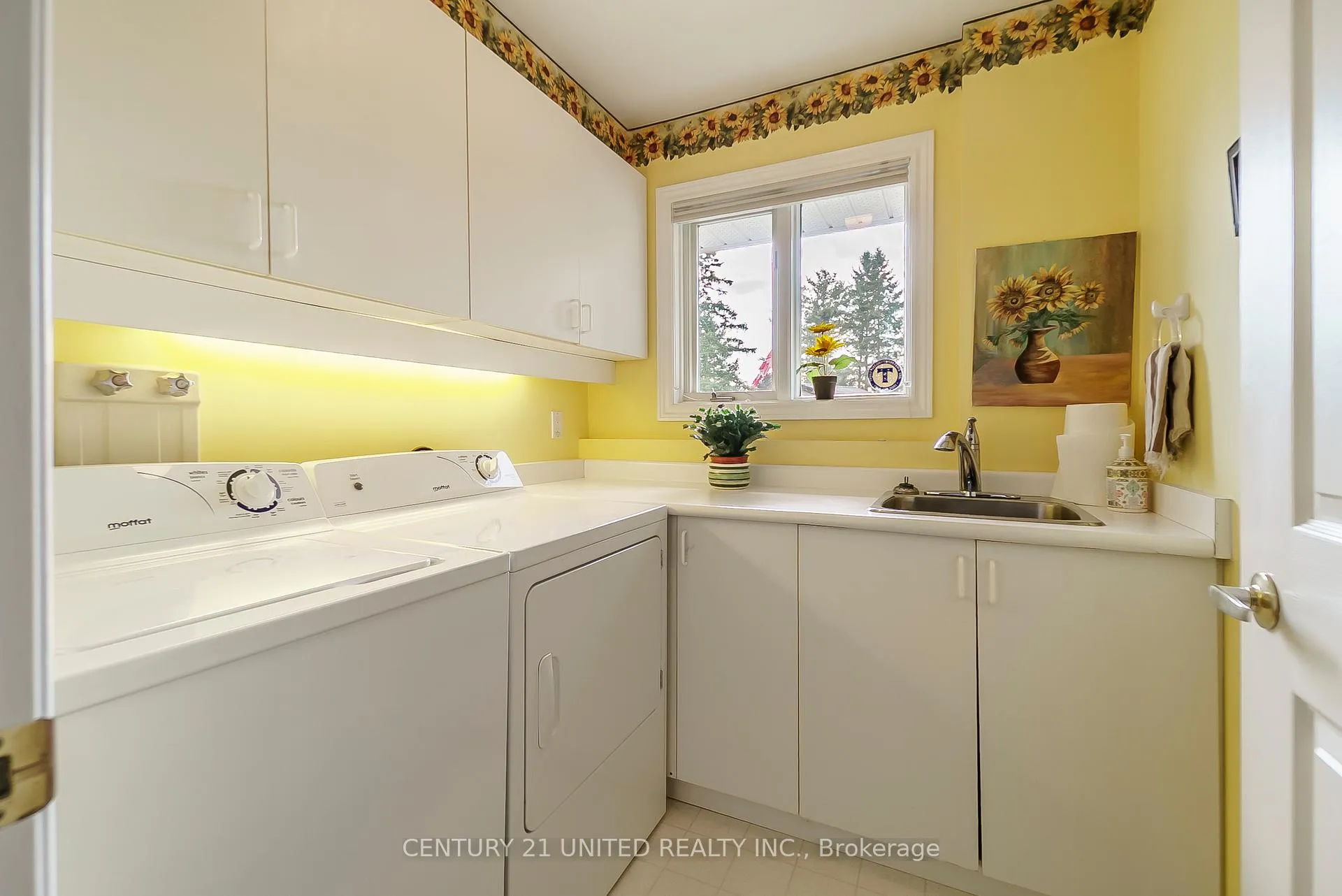 Photo 21 of Unit 41, 1121 Armour Road, Peterborough, Ashburnham Ward 4 — HOMEH