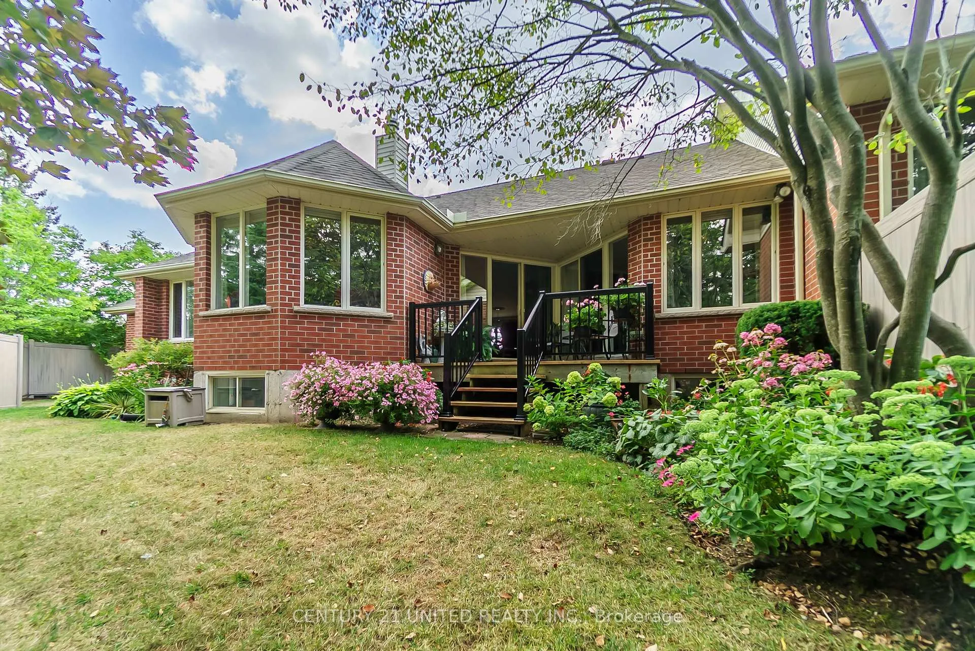 Photo 31 of Unit 41, 1121 Armour Road, Peterborough, Ashburnham Ward 4 — HOMEH