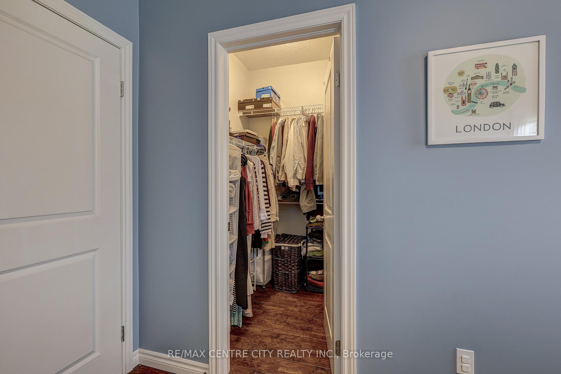 Photo 22 of 52 Circlewood Drive, St. Thomas — HOMEH