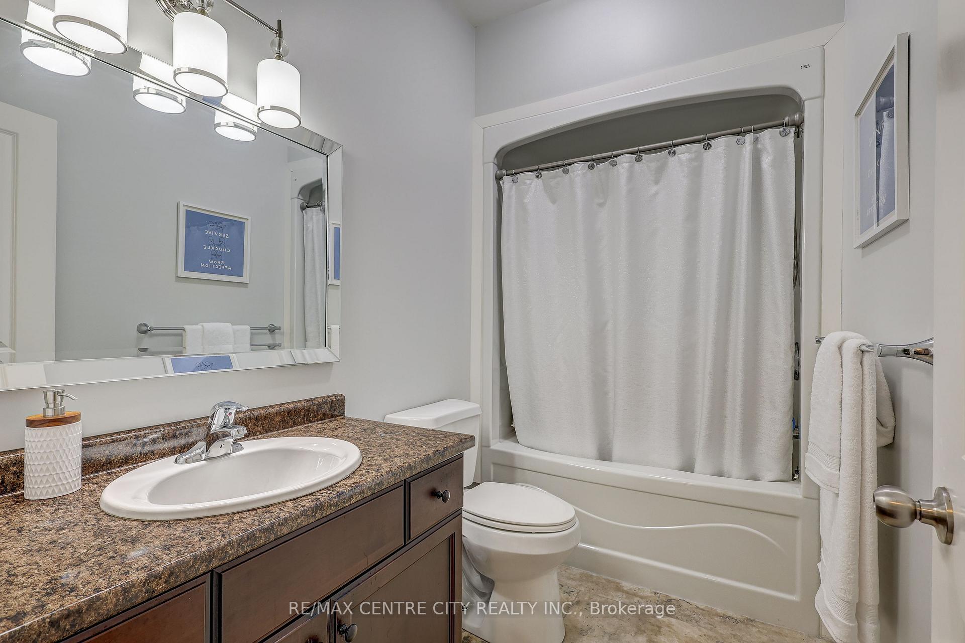 Photo 25 of 52 Circlewood Drive, St. Thomas — HOMEH