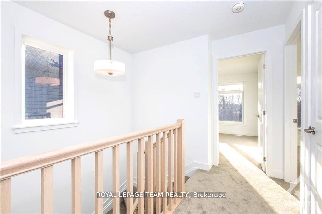 Photo 11 of 632 Putney Crescent, Ottawa, Stittsville (South) — HOMEH