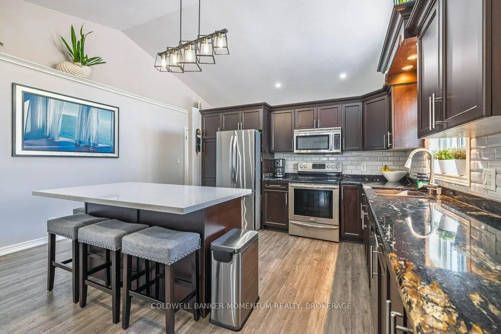 Photo 9 of 7088 Parkside Road, Niagara Falls, Forestview — HOMEH
