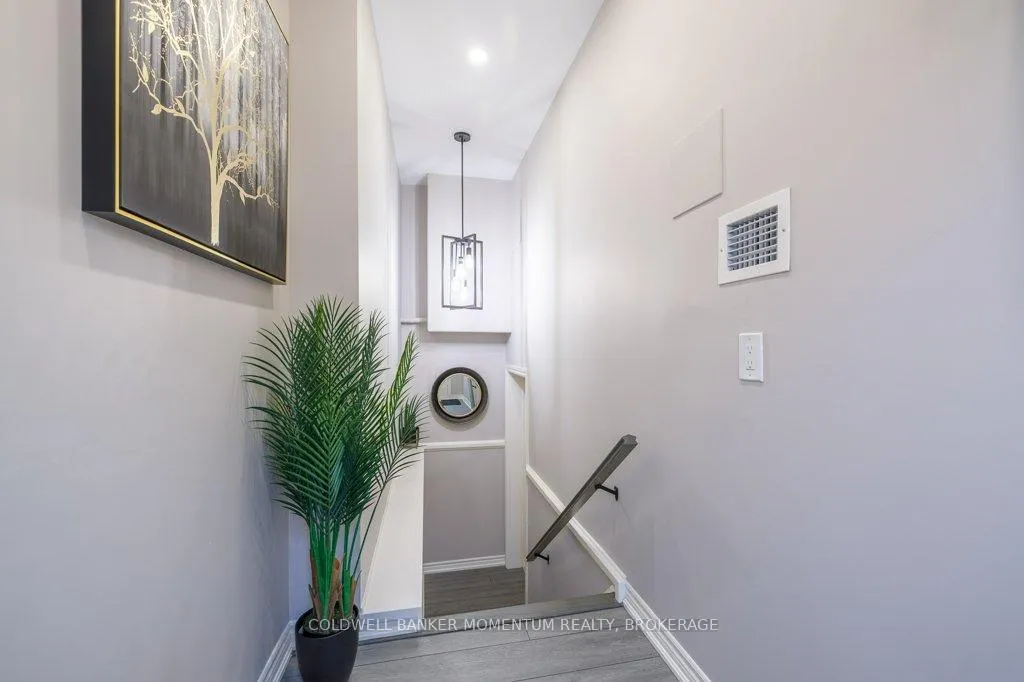 Photo 26 of 7088 Parkside Road, Niagara Falls, Forestview — HOMEH